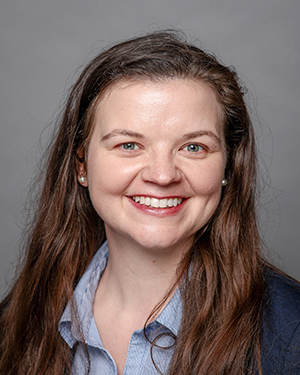 Laura Walkup headshot